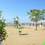 Luna Отель 4*