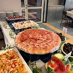 Отель Luna 4*