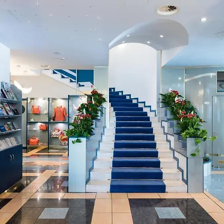 Luna 4* ビビオーネ