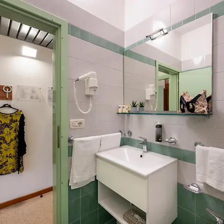 Luna Hotell 4*
