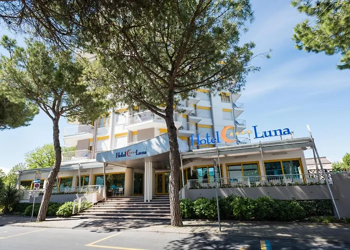 Luna Hotel